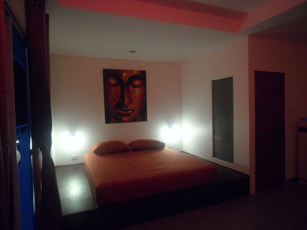 Gp Rooms Pool Guesthouse Pattaya Εξωτερικό φωτογραφία