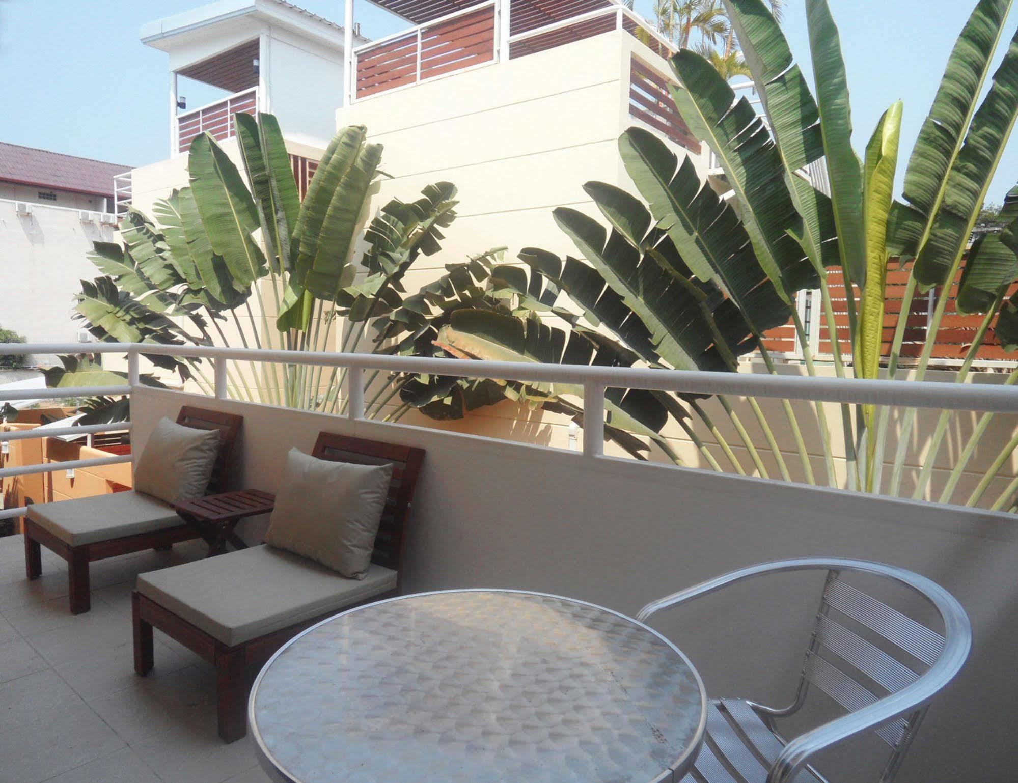 Gp Rooms Pool Guesthouse Pattaya Εξωτερικό φωτογραφία